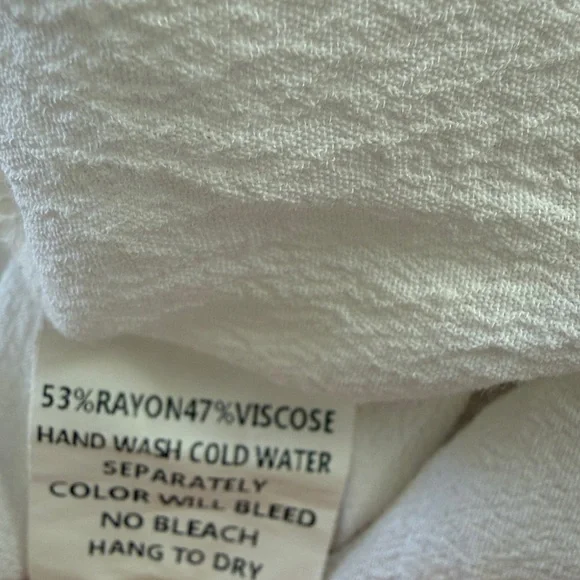 Alythea Layered White Tank Top Large - Picture 5 of 5